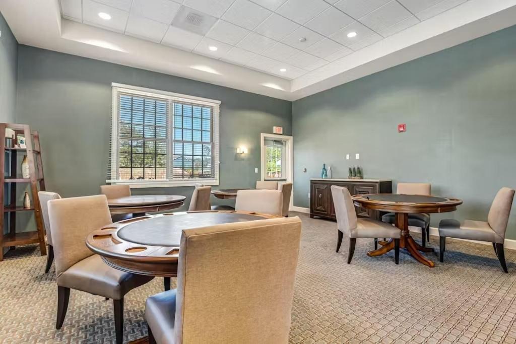Ocean View Beach Club - 15 Bennett Point Frankford Bagian luar foto